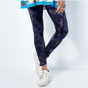 ❤️  LOGO Tie Dye Leggings - NEW ❤️